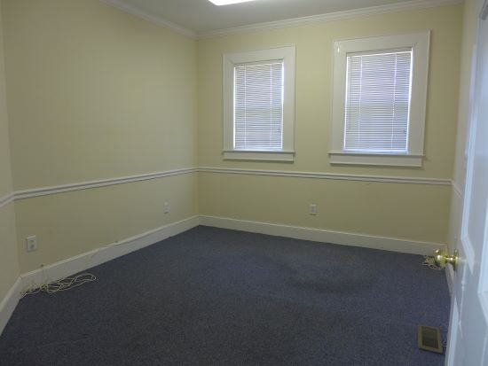 102 S William St, Goldsboro, NC à louer - Photo intérieure – Image 3 sur 4