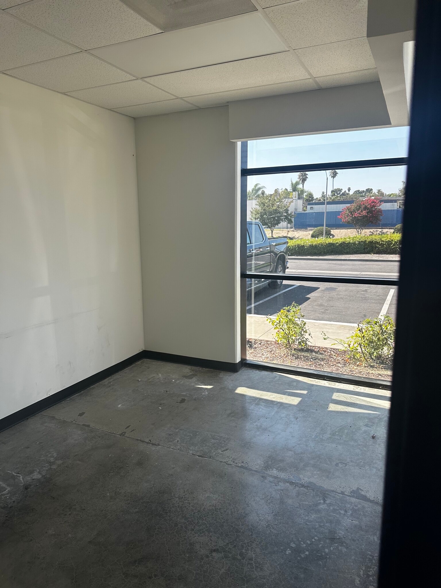 2600 Temple Heights Dr, Oceanside, CA à louer Photo intérieure– Image 1 sur 3