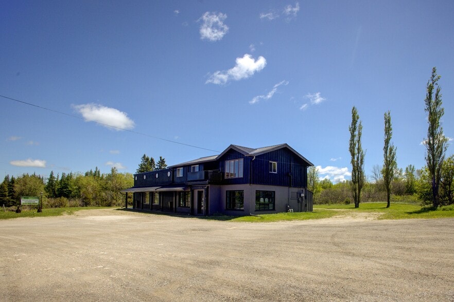 506206 Highway 89, Mono, ON à vendre - Photo de l’immeuble – Image 2 sur 15