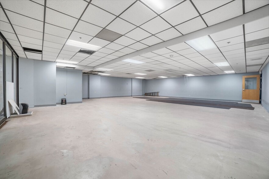 230 W Superior St, Duluth, MN à louer - Photo intérieure – Image 3 sur 16