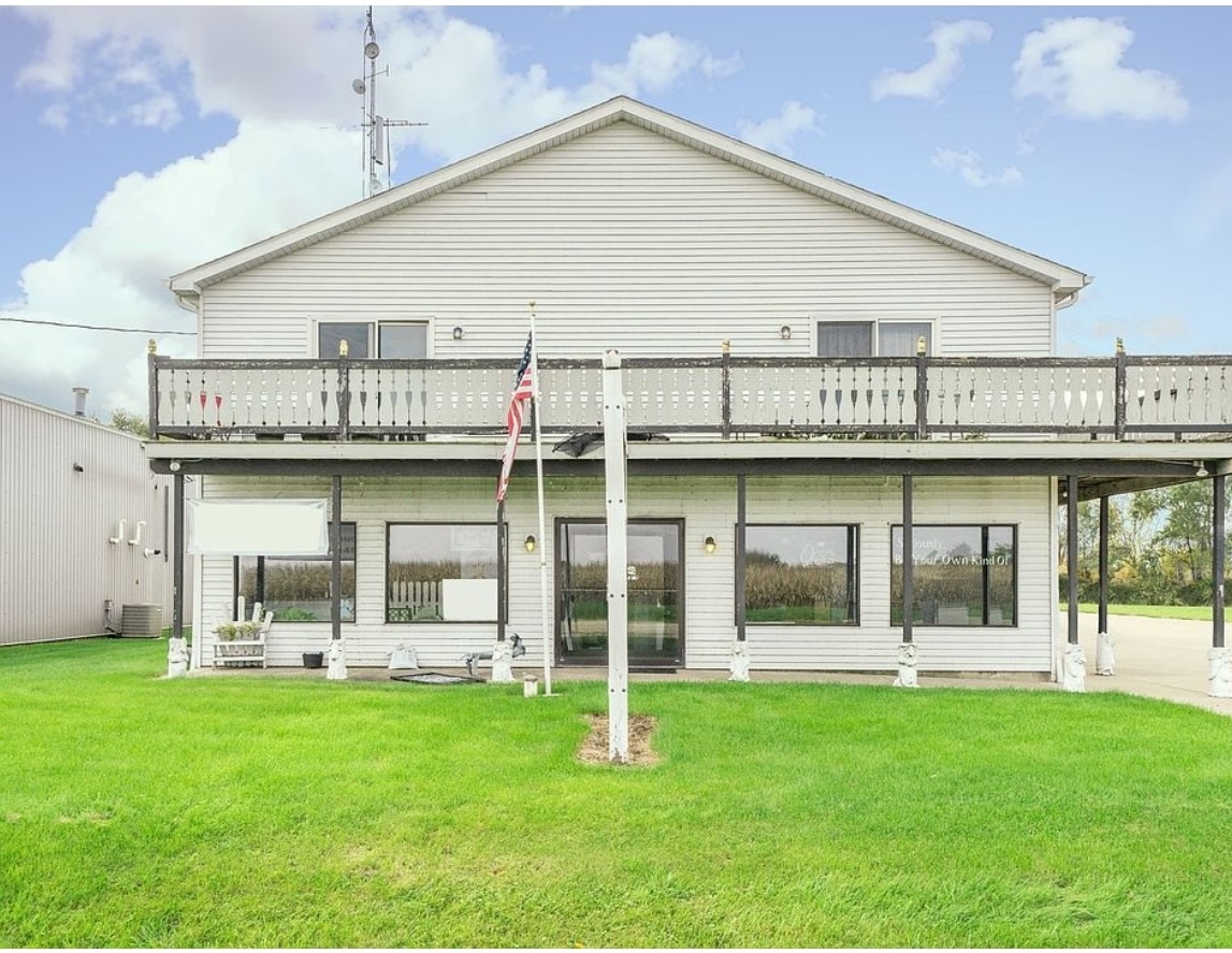 645 E Lasalle St, Somonauk, IL à louer Photo de l’immeuble– Image 1 sur 3