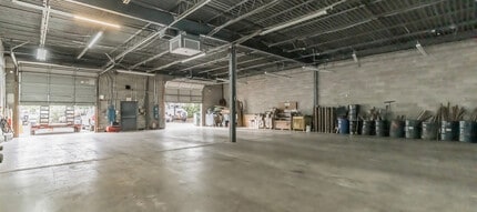 175 Commerce Dr, Hauppauge, NY à louer Photo intérieure– Image 1 sur 2