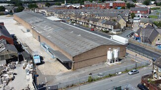 Plus de détails pour Rook Ln, Bradford - Industriel/Logistique à louer