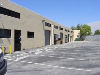 Plus de détails pour 8841-8863 Canoga Ave, Canoga Park, CA - Industriel/Logistique à louer