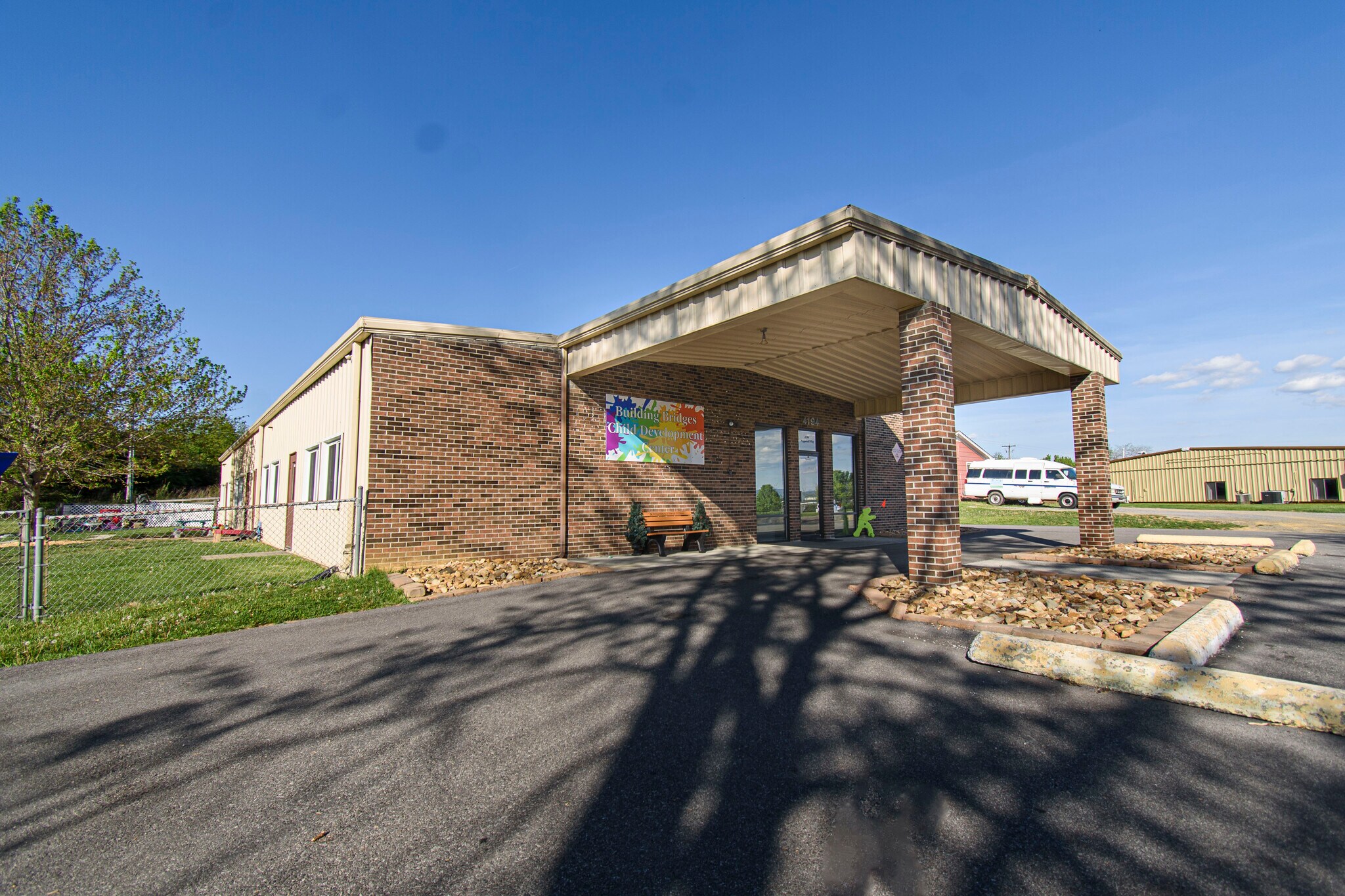 4194 Pepperell Way, Dublin, VA à vendre Photo principale– Image 1 sur 37