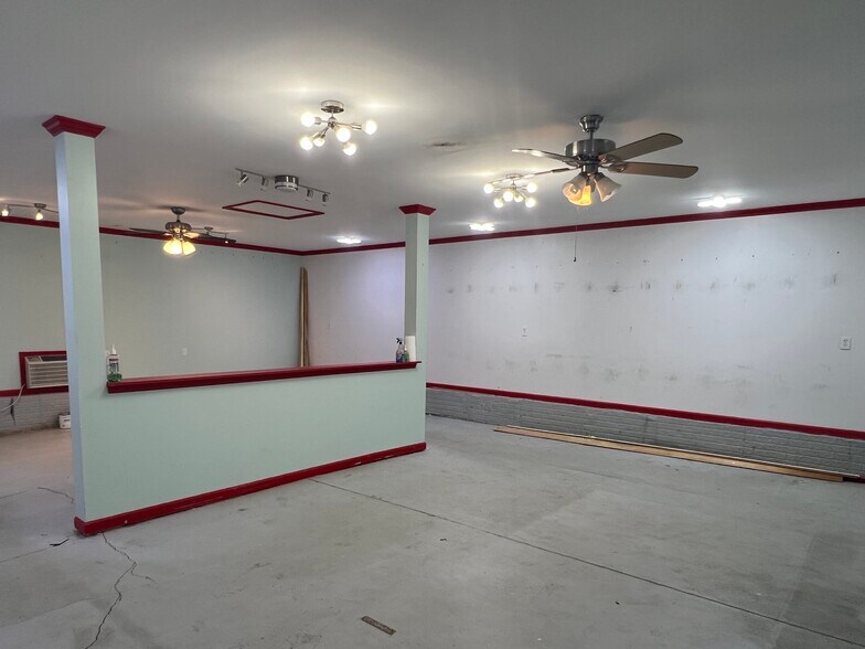 7306 Belair Rd, Baltimore, MD à vendre - Photo intérieure – Image 3 sur 7