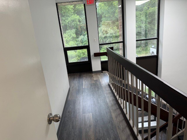105 N Gold Dr, Robbinsville, NJ à louer - Photo intérieure – Image 2 sur 14