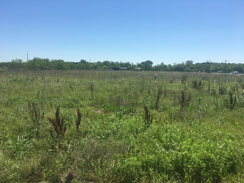 8458 FM 1960, Dayton, TX à vendre - Photo de l’immeuble – Image 3 sur 73