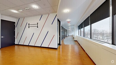 1266 E Main St, Stamford, CT à louer Numérisation 3D Matterport– Image 1 sur 12