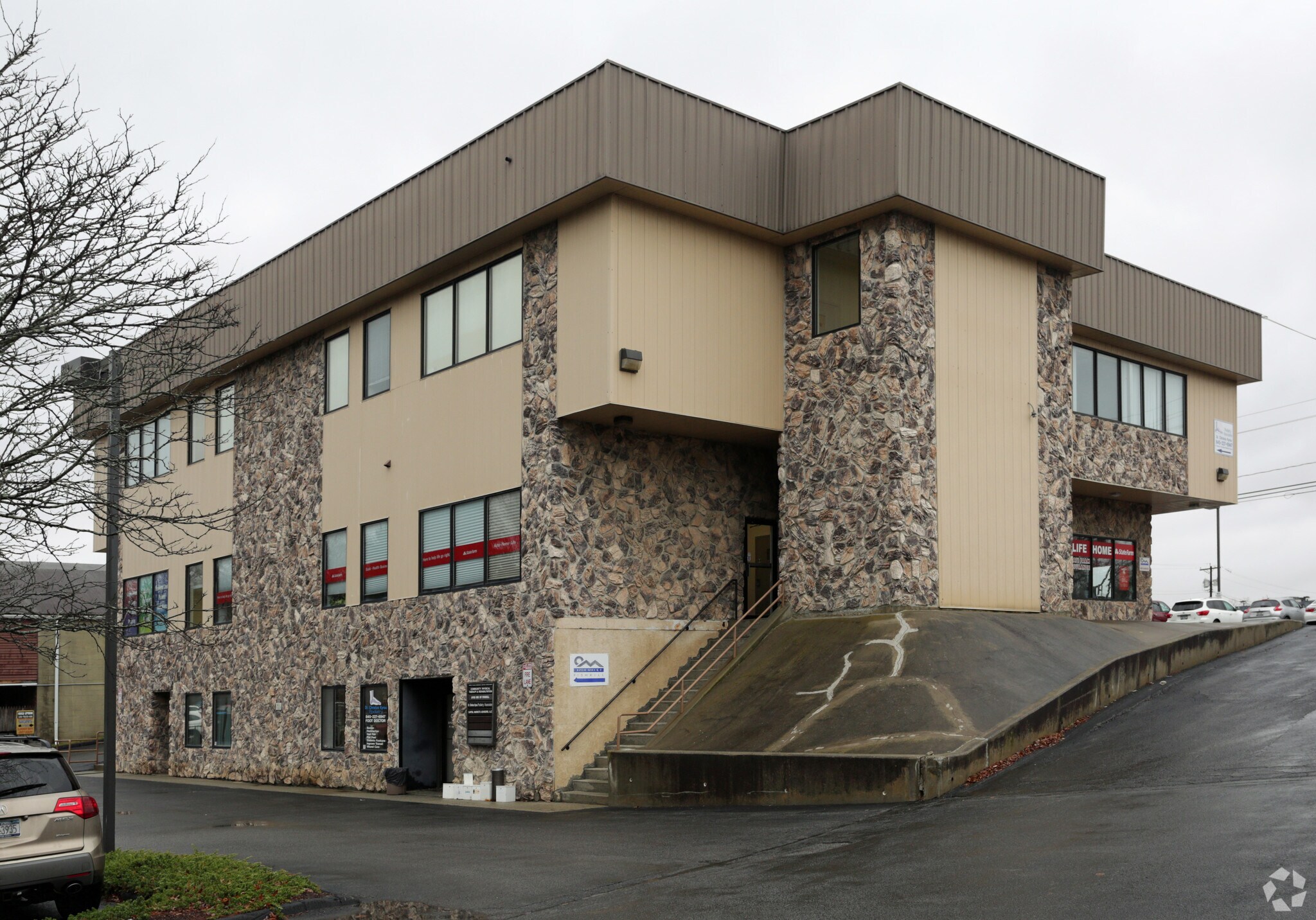 822 Route 82, Hopewell Junction, NY à louer Photo principale– Image 1 sur 4