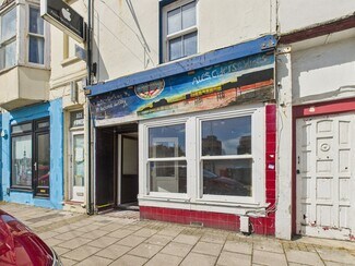 Plus de détails pour 27 West Buildings, Worthing - Local commercial à louer
