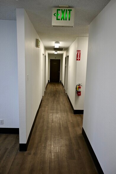 155 W 2950 S, Salt Lake City, UT à louer - Photo de l’immeuble – Image 2 sur 14