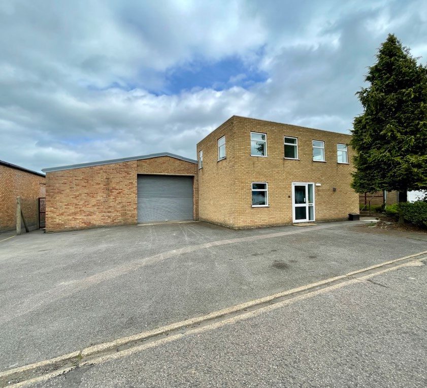 Commerce Way, Leighton Buzzard à louer Photo principale– Image 1 sur 2
