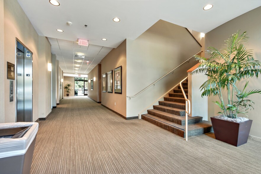 3110 Chino Ave, Chino Hills, CA à louer - Photo intérieure – Image 3 sur 9