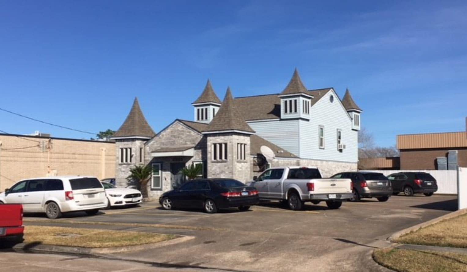 2409 Maxwell Ln, Deer Park, TX à louer Photo principale– Image 1 sur 44