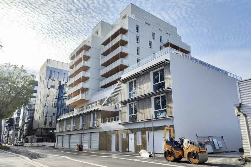 Bureau dans Rouen à vendre - Photo de l’immeuble – Image 2 sur 12