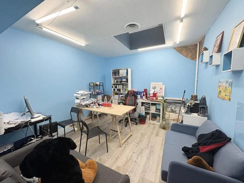 Bureau dans Paris à vendre - Photo de l’immeuble – Image 1 sur 4