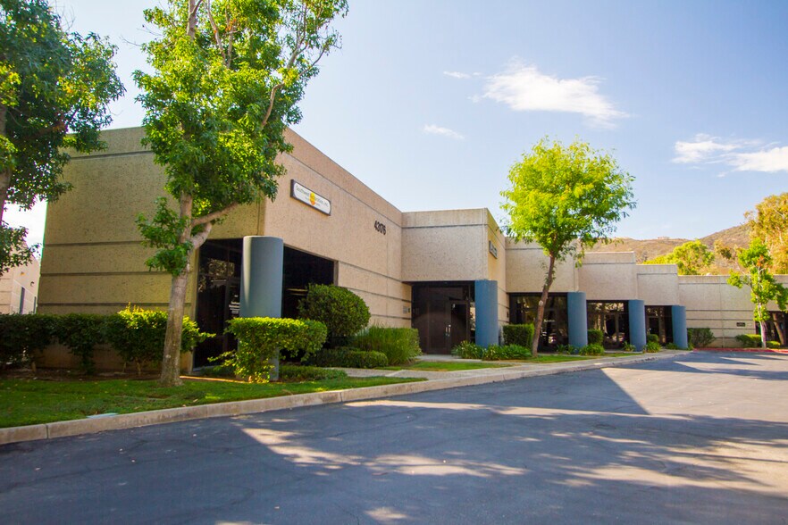 43176 Business Park Dr, Temecula, CA à louer - Photo principale – Image 1 sur 4