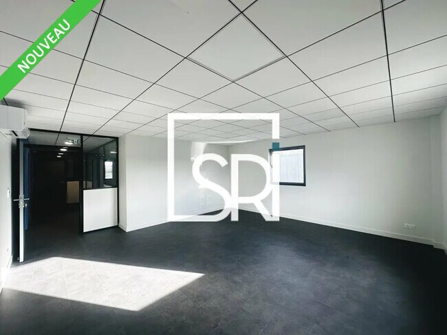 Plus de détails pour Bureau à louer