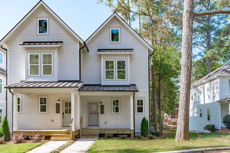 5045 Lundy Dr, Raleigh, NC à vendre - Photo de l’immeuble – Image 3 sur 21