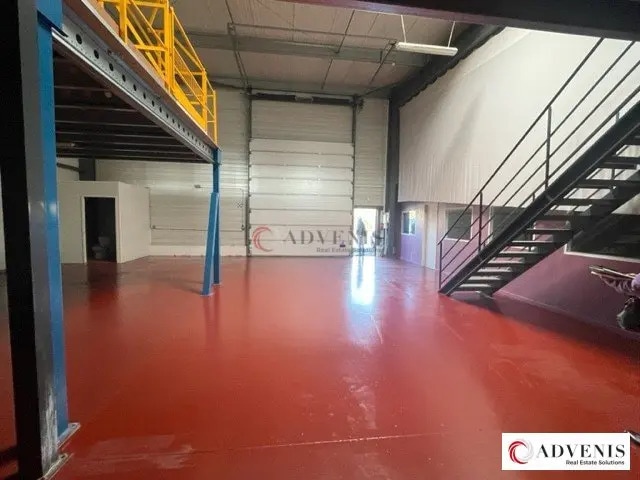 Local d’activités dans Yvrac à louer - Photo intérieure – Image 1 sur 3