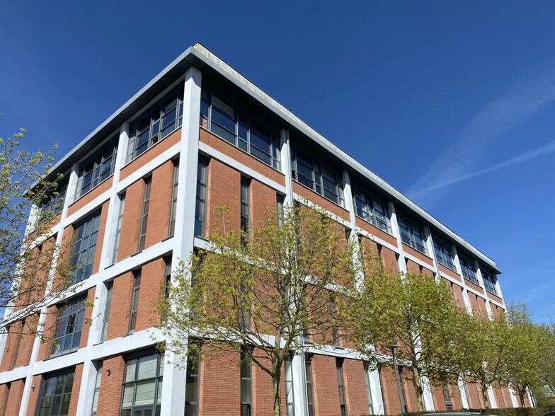 Bureau dans Rennes à vendre - Photo de l’immeuble – Image 3 sur 6