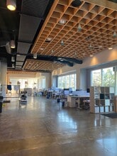 1435 N McDowell Blvd, Petaluma, CA à louer Photo intérieure– Image 2 sur 5