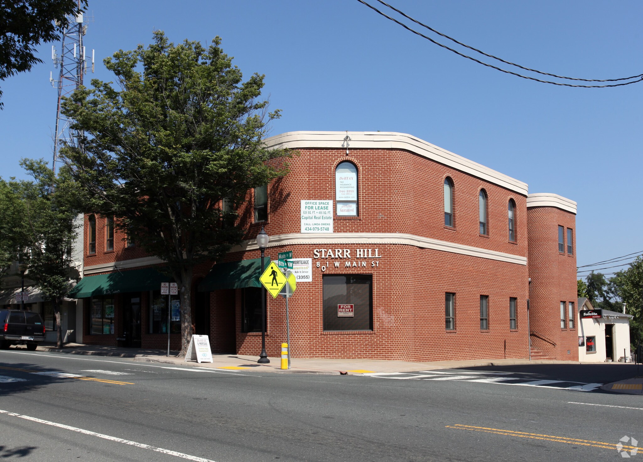 801 W Main St, Charlottesville, VA à louer Photo de l’immeuble– Image 1 sur 7