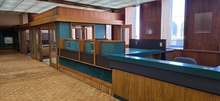 101 S 1st St, Montevideo, MN à louer Photo intérieure– Image 2 sur 18