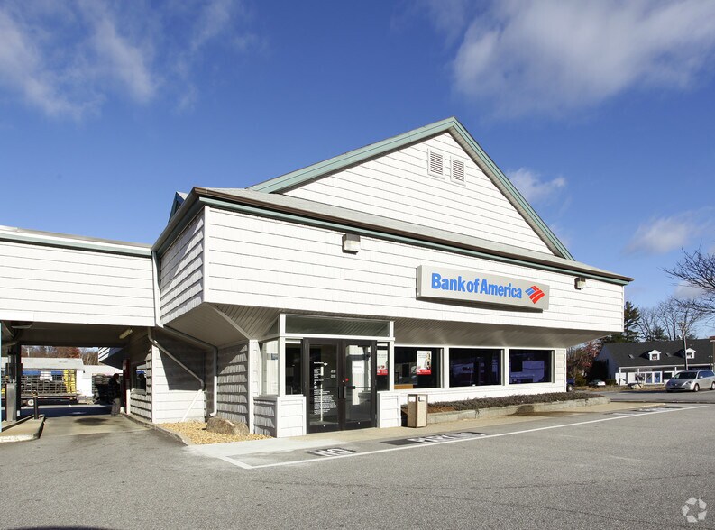 1090 Hooksett Rd, Hooksett, NH à louer - Photo de l’immeuble – Image 2 sur 3