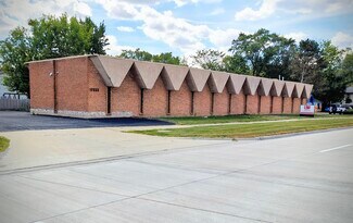 Plus de détails pour 17333 W Ten Mile Rd, Southfield, MI - Local commercial à vendre