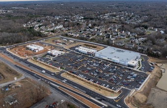 5980 Plank Rd, Fredericksburg, VA à louer Aérien– Image 1 sur 8