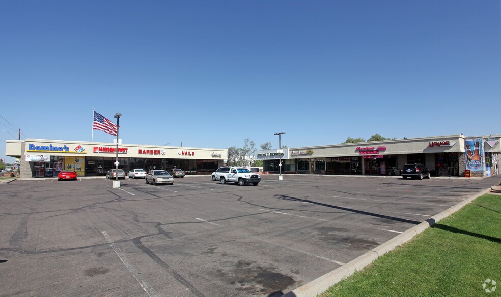914 E Camelback Rd, Phoenix, AZ à louer - Photo principale – Image 2 sur 4