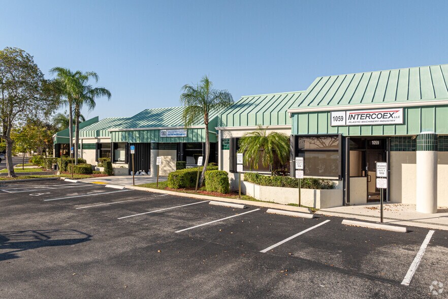 1055-1099 Shotgun Rd, Sunrise, FL à vendre - Photo principale – Image 1 sur 8