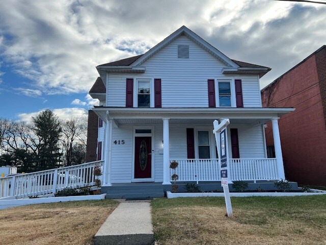 415 E Diamond Ave, Gaithersburg, MD à louer Photo principale– Image 1 sur 4