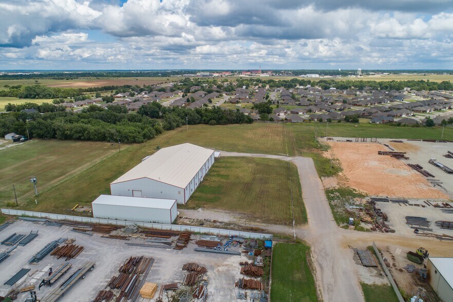 7 American Way, Shawnee, OK à vendre - Photo de l’immeuble – Image 2 sur 9