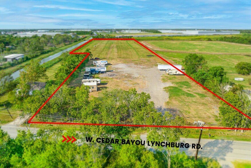 5702 W Cedar Bayou Lynchburg Rd, Baytown, TX à louer - Photo de l’immeuble – Image 3 sur 5