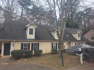 Plus de détails pour 6846 S Lakewood Ter, Douglasville, GA - Spécialisé à vendre
