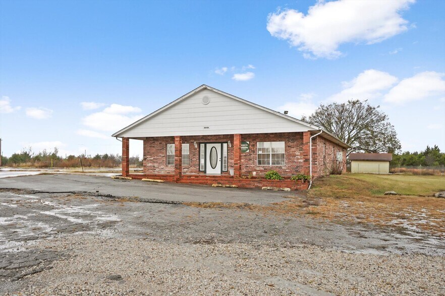 9040 S Highway 51, Broken Arrow, OK à louer - Photo de l’immeuble – Image 3 sur 27