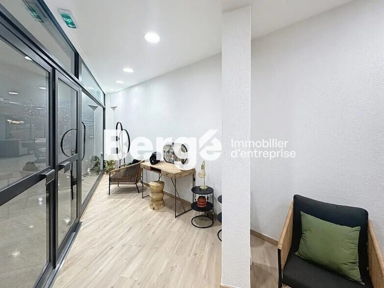 Local commercial dans Mougins à louer - Photo intérieure – Image 3 sur 4