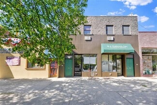 Plus de détails pour 10717 Metropolitan Ave, Forest Hills, NY - Local commercial à vendre