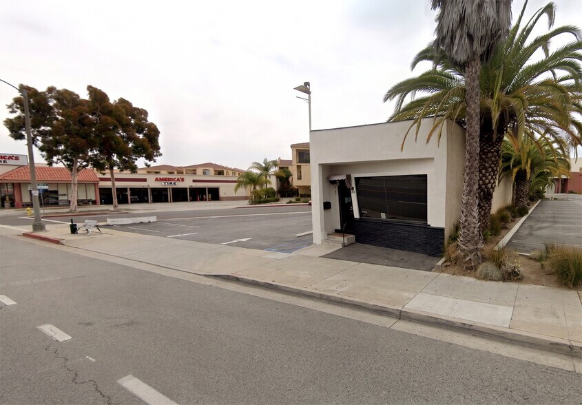 2068 Torrance Blvd, Torrance, CA à vendre - Photo de l’immeuble – Image 3 sur 5