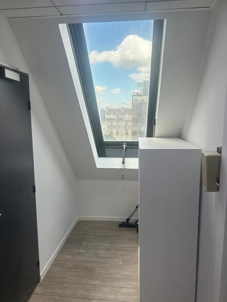 Bureau dans Levallois-Perret à vendre - Photo intérieure – Image 3 sur 5