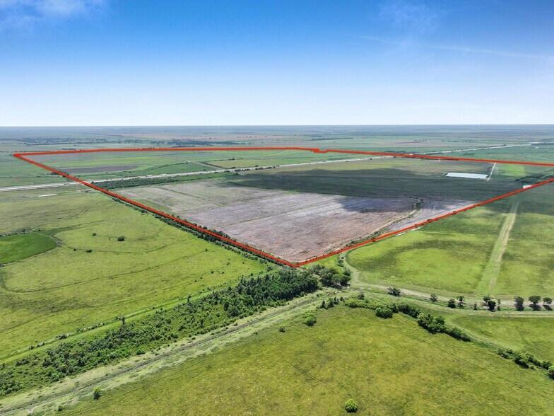 FM 1410 & IH-10, Winnie, TX à vendre - Aérien – Image 3 sur 18