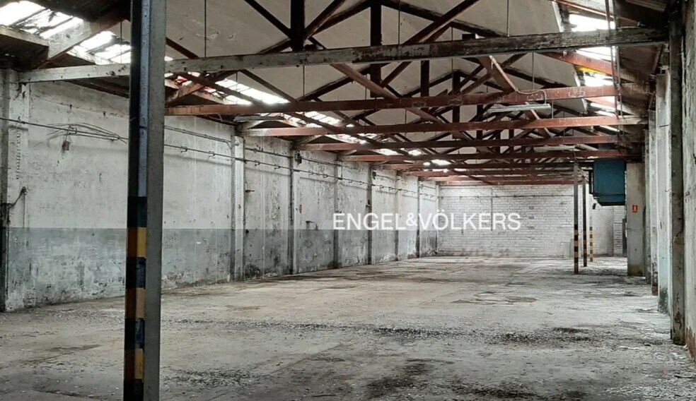 Industriel/Logistique dans Sabadell, Barcelona à louer - Photo principale – Image 3 sur 5