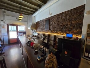 Local commercial dans Barcelone, Barcelona à louer Photo intérieure– Image 2 sur 7