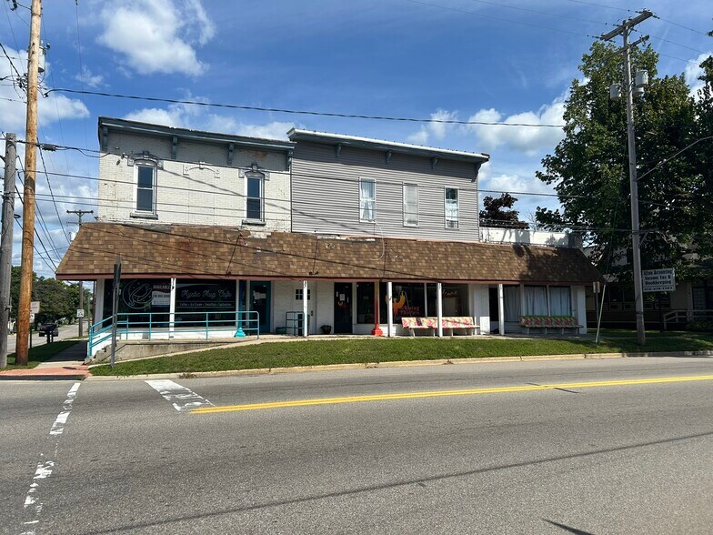 7 E Muskegon St, Kent City, MI à vendre - Photo de l’immeuble – Image 3 sur 13