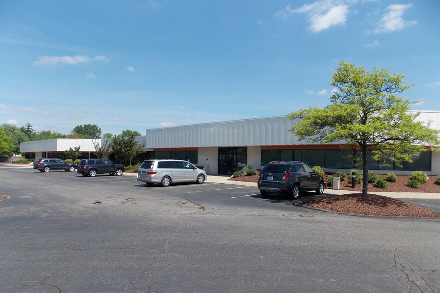 1225 E Big Beaver Road, Troy, MI à vendre - Autre – Image 2 sur 10