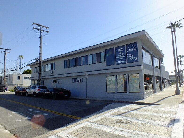 2501 Artesia Blvd, Redondo Beach, CA à louer - Photo de l’immeuble – Image 3 sur 9