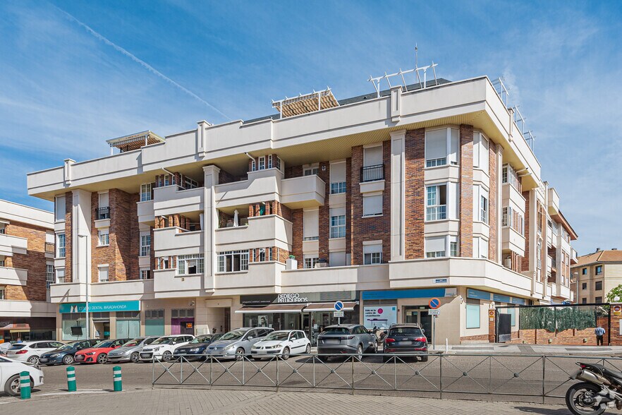 Calle Puerto de los Leones, 8, Majadahonda, Madrid à vendre - Photo principale – Image 1 sur 2